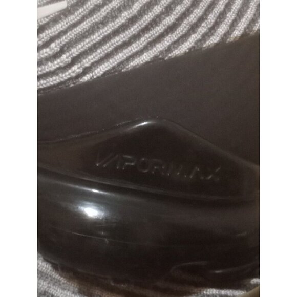 Nike Air VaporMax Flyknit 3 Men's Size 11.5 Particle Grey/Black/Red, AJ6900-012 - Picture 13 of 15